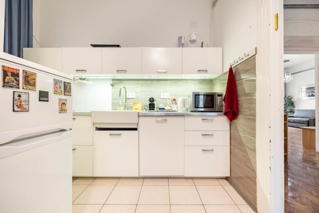 The Gem Apartment Budapest Eksteriør billede